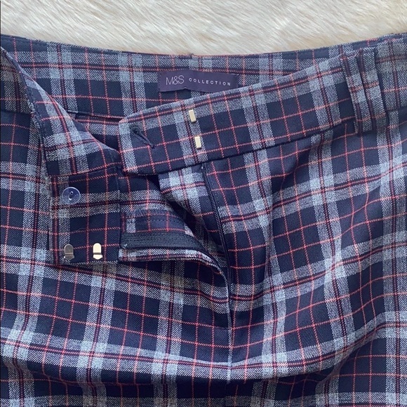 Marks & Spencer Blue Check Skirt in Sz: 8 (UK:12) - Picture 5 of 9